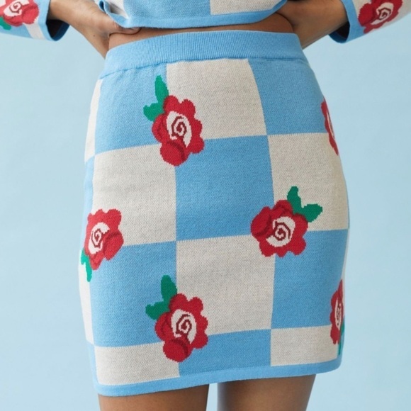 Glamorous Rose Checkerboard Top and Skirt Set Sz Med - Picture 9 of 13